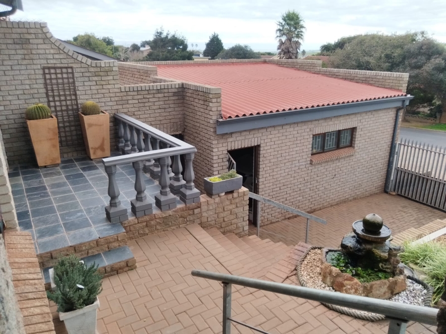 3 Bedroom Property for Sale in Vredenburg Western Cape